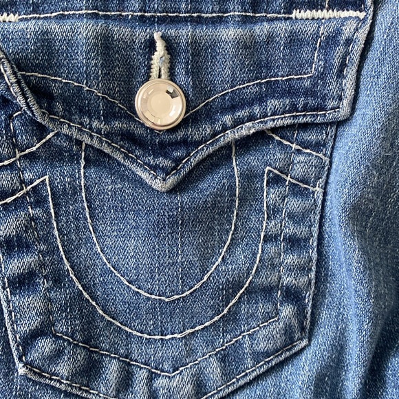 True Religion shorts - Picture 4 of 4